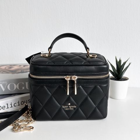 JuzBeauty_JuzBeautyMalaysia_JuzPretty_Authentic_Kbeauty_Malaysia_Skin_Care_Cosmetics_Jbeauty_Health_Care_korean_streetwear_US_Luxury_KATE SPADE KB563 Carey Smooth Quilted Leather In Black 盒子包8