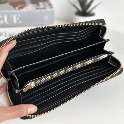 JuzBeauty_JuzBeautyMalaysia_JuzPretty_Authentic_Kbeauty_Malaysia_Skin_Care_Cosmetics_Jbeauty_Health_Care_korean_streetwear_US_Luxury_COACH C4451 Long Zip Around Wallet In Black 长钱包3