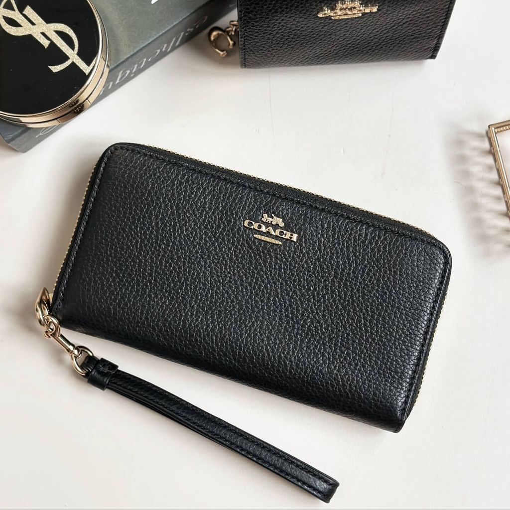 JuzBeauty_JuzBeautyMalaysia_JuzPretty_Authentic_Kbeauty_Malaysia_Skin_Care_Cosmetics_Jbeauty_Health_Care_korean_streetwear_US_Luxury_COACH C4451 Long Zip Around Wallet In Black 长钱包2