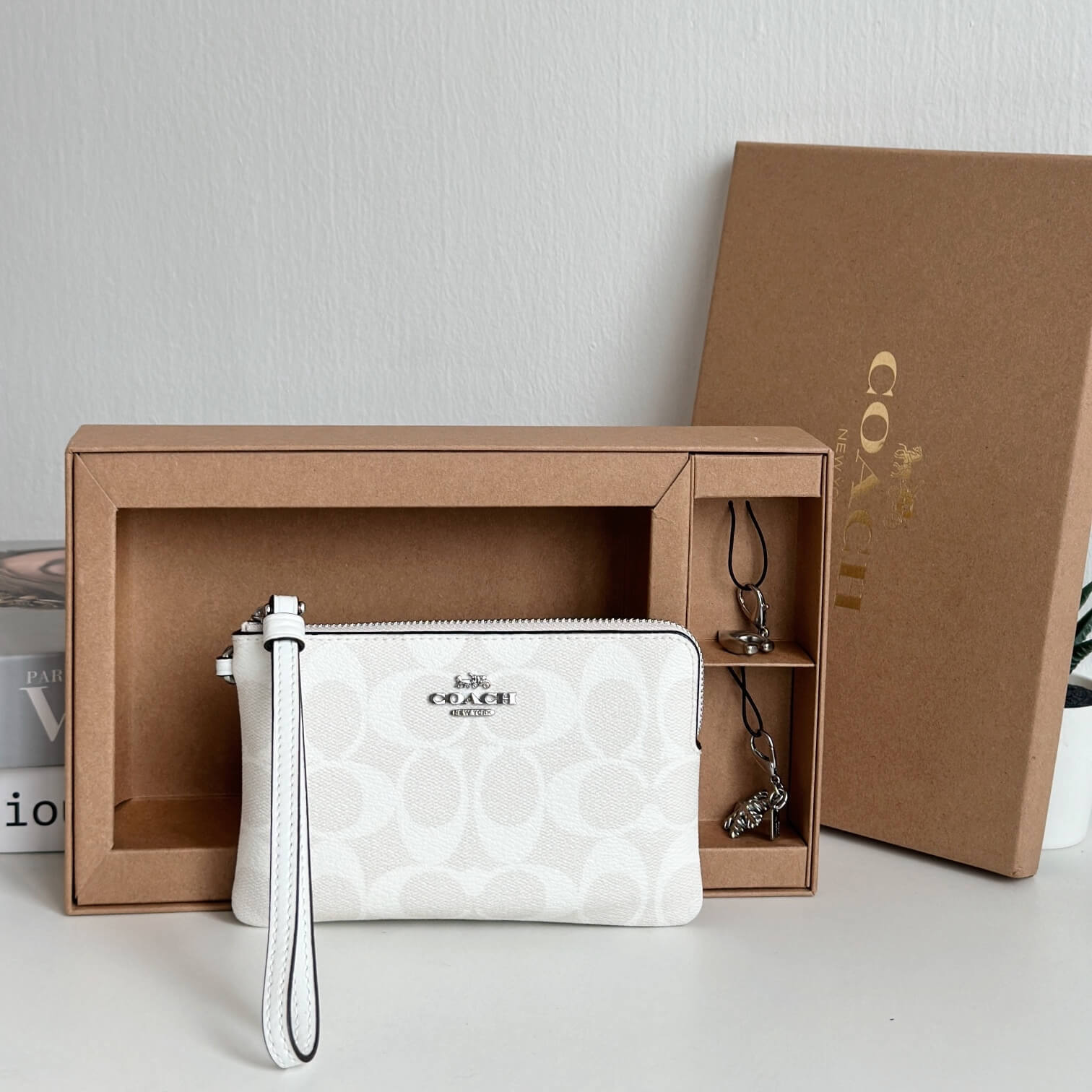 COACH CN044 Boxed Corner Zip Wristlet In Signature Canvas Glacier