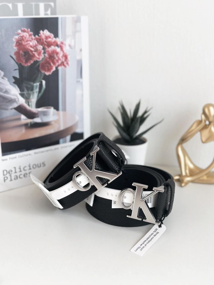 JuzBeauty_JuzBeautyMalaysia_JuzPretty_Authentic_Kbeauty_Malaysia_Skin_Care_Cosmetics_Jbeauty_Health_Care_korean_streetwear_US_Luxury_CALVIN KLEIN Signature Belt 35mm 男款腰带3