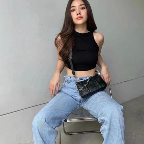 JuzBeauty-JuzBeautyMalaysia-JuzPretty-Authentic-Kbeauty-Malaysia-Skin-Care-Cosmetics-Jbeauty-Health-Care-korean-streetwear-MCM Delmy Aren Shoulder Bag in Visetos 腋下包11