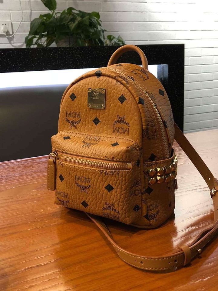 JuzBeauty-JuzBeautyMalaysia-JuzPretty-Authentic-Kbeauty-Malaysia-Skin-Care-Cosmetics-Jbeauty-Health-Care-korean-streetwear-MCM Stark Bebe Boo Side Studs Backpack in Visetos X-Mini 超迷你双肩包12