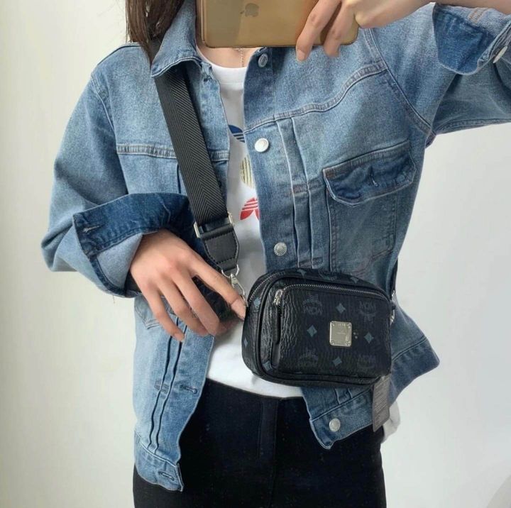 JuzBeauty-JuzBeautyMalaysia-JuzPretty-Authentic-Kbeauty-Malaysia-Skin-Care-Cosmetics-Jbeauty-Health-Care-korean-streetwear-MCM Aren Crossbody in Visetos 迷你相机包9