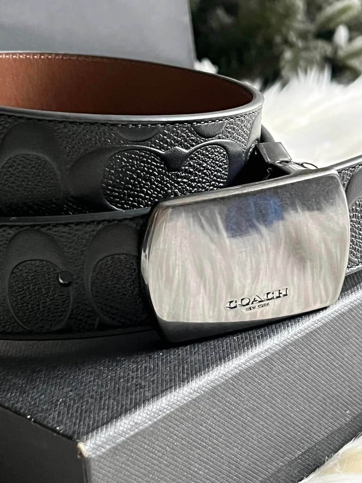 JuzBeauty_JuzBeautyMalaysia_JuzPretty_Authentic_Kbeauty_Malaysia_Skin_Care_Cosmetics_Jbeauty_Health_Care_korean_streetwear_US_Luxury_COACH 101 CQ009 Plaque Buckle Cut-to-size Reversible Belt 38mm 男款腰带1