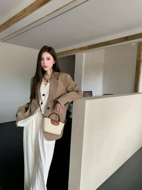 JuzBeauty-JuzBeautyMalaysia-JuzPretty-Authentic-Kbeauty-Malaysia-Skin-Care-Cosmetics-Jbeauty-Health-Care-korean-streetwear-BAG OF PARODY Mini Dumpling Sling Bag LX饺子包5