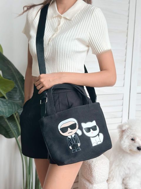 JuzBeauty_JuzBeautyMalaysia_JuzPretty_Authentic_Kbeauty_Malaysia_Skin_Care_Cosmetics_Jbeauty_Health_Care_korean_streetwear_US_Luxury_KARL LAGERFELD LH3EG2DE Cannes Canvas Crossbody Tote 托特包2