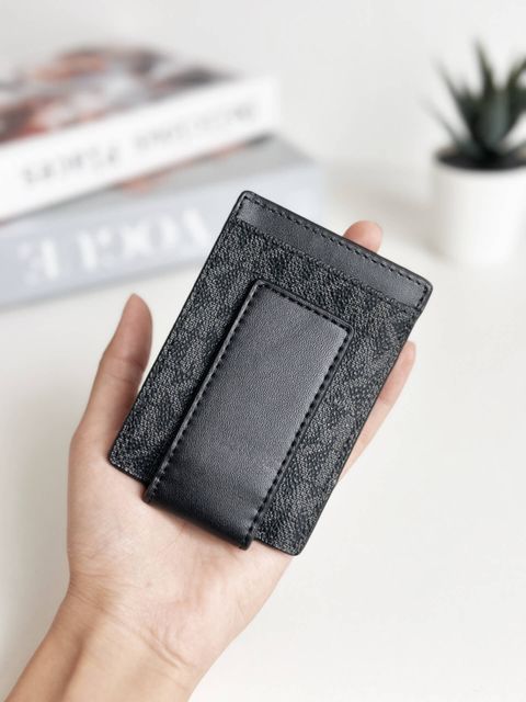 JuzBeauty_JuzBeautyMalaysia_JuzPretty_Authentic_Kbeauty_Malaysia_Skin_Care_Cosmetics_Jbeauty_Health_Care_korean_streetwear_US_Luxury_MICHAEL KORS 36F4LCOD1B Cooper Signature Logo Money Clip Card Case In Black 男款卡包1