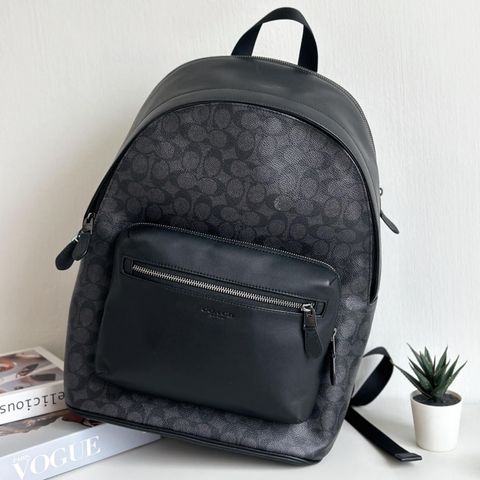 JuzBeauty_JuzBeautyMalaysia_JuzPretty_Authentic_Kbeauty_Malaysia_Skin_Care_Cosmetics_Jbeauty_Health_Care_korean_streetwear_US_Luxury_COACH CV925 West Backpack In Signature Canvas In Black 男款背包1