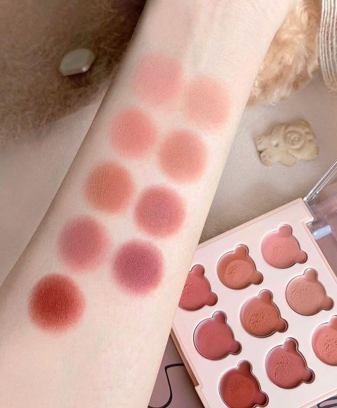 JuzBeauty-JuzBeautyMalaysia-JuzPretty-Authentic-Kbeauty-Malaysia-Skin-Care-Cosmetics-Jbeauty-Health-Care-korean-streetwear-Olive-Young-DASIQUE Mood Painting Lip and Cheek Palette My Bear Collection 唇颊色盘 9色小熊盘8