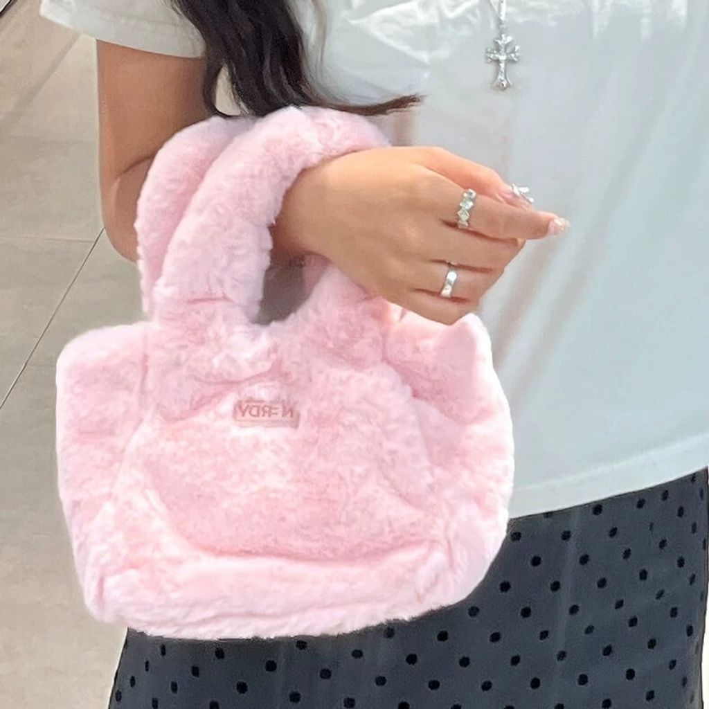 JuzBeauty-JuzBeautyMalaysia-JuzPretty-Authentic-Kbeauty-Malaysia-Skin-Care-Cosmetics-Jbeauty-Health-Care-korean-streetwear-NERDY Eco Fur 2Way Tote Bag 14469 托特包8