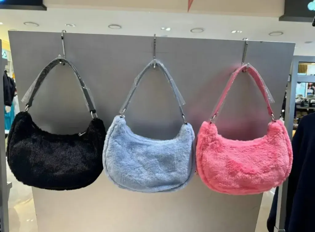 さらに100円引き◆NERDY◆ECO FUR TWO WAY HOBO BAG LIMITED TIME PROMO】NERDY Eco Fur Two Way Hobo Bag 14473 腋