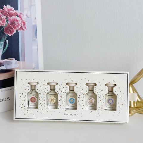 JuzBeauty_JuzBeautyMalaysia_JuzPretty_Authentic_Kbeauty_Malaysia_Skin_Care_Cosmetics_Jbeauty_Health_Care_korean_streetwear_US_Luxury_TORY BURCH Perfume Gift Set 香水礼盒1