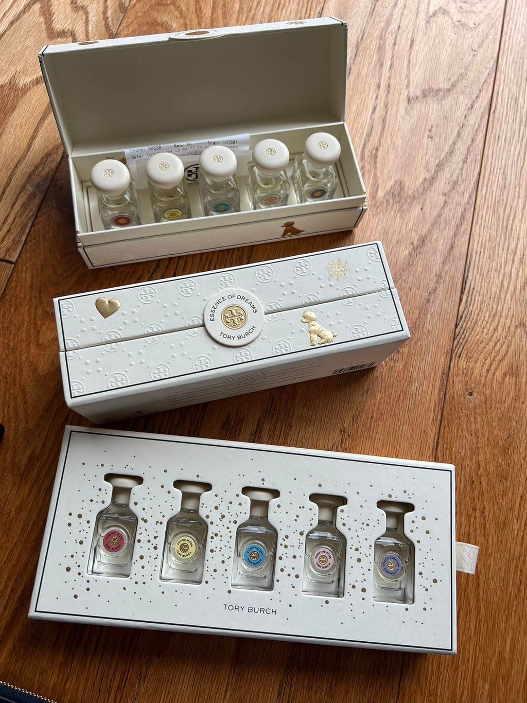 JuzBeauty_JuzBeautyMalaysia_JuzPretty_Authentic_Kbeauty_Malaysia_Skin_Care_Cosmetics_Jbeauty_Health_Care_korean_streetwear_US_Luxury_TORY BURCH Perfume Gift Set 香水礼盒8