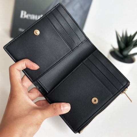 JuzBeauty_JuzBeautyMalaysia_JuzPretty_Authentic_Kbeauty_Malaysia_Skin_Care_Cosmetics_Jbeauty_Health_Care_korean_streetwear_US_Luxury_COACH CM852 Bifold Wallet In Signature Canvas Brown Black 钱包1