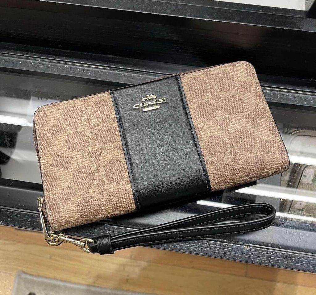 JuzBeauty_JuzBeautyMalaysia_JuzPretty_Authentic_Kbeauty_Malaysia_Skin_Care_Cosmetics_Jbeauty_Health_Care_korean_streetwear_US_Luxury_COACH CW947 Long Zip Around Wallet In Im-Tan-Black 长钱包3