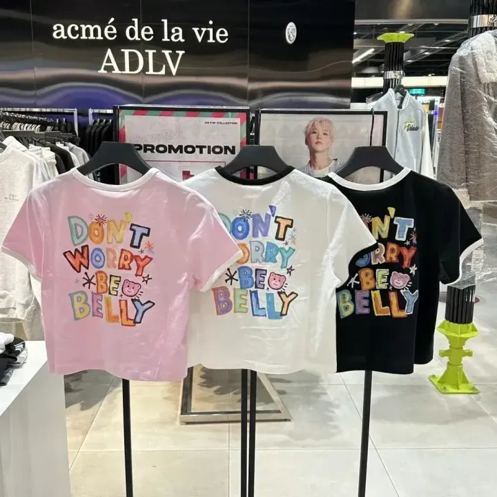 JuzBeauty-JuzBeautyMalaysia-JuzPretty-Authentic-Kbeauty-Malaysia-Skin-Care-Cosmetics-Jbeauty-Health-Care-korean-streetwear-ADLV x Belly Gom Collage Logo Crop Short Sleeve T-Shirt 短版上衣7