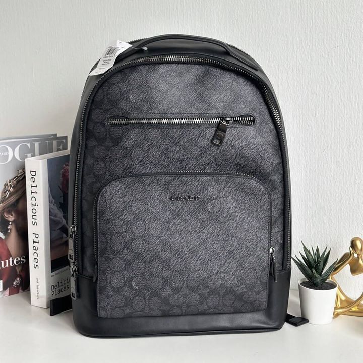 JuzBeauty_JuzBeautyMalaysia_JuzPretty_Authentic_Kbeauty_Malaysia_Skin_Care_Cosmetics_Jbeauty_Health_Care_korean_streetwear_US_Luxury_COACH CV919 Ethan Backpack In Signature Canvas In Charcoal Black 男款背包1
