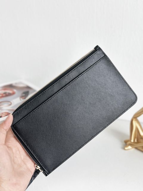 JuzBeauty_JuzBeautyMalaysia_JuzPretty_Authentic_Kbeauty_Malaysia_Skin_Care_Cosmetics_Jbeauty_Health_Care_korean_streetwear_US_Luxury_KATE SPADE KD546 Lucy Medium L Zip Wristlet In Black 手拿包6