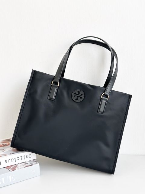 JuzBeauty_JuzBeautyMalaysia_JuzPretty_Authentic_Kbeauty_Malaysia_Skin_Care_Cosmetics_Jbeauty_Health_Care_korean_streetwear_US_Luxury_TORY BURCH 160633 Ella Small Nylon Tote In Black 托特包3