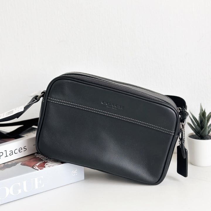 JuzBeauty_JuzBeautyMalaysia_JuzPretty_Authentic_Kbeauty_Malaysia_Skin_Care_Cosmetics_Jbeauty_Health_Care_korean_streetwear_US_Luxury_COACH CX140 Graham Crossbody Bag In Black 男款斜挎包6