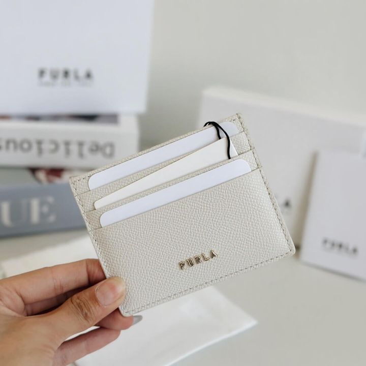 JuzBeauty_JuzBeautyMalaysia_JuzPretty_Authentic_Kbeauty_Malaysia_Skin_Care_Cosmetics_Jbeauty_Health_Care_korean_streetwear_US_Luxury_FURLA PS87CL0 Classic Card Case Vitello Andromeda Celestial 卡包礼盒1