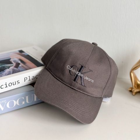 JuzBeauty_JuzBeautyMalaysia_JuzPretty_Authentic_Kbeauty_Malaysia_Skin_Care_Cosmetics_Jbeauty_Health_Care_korean_streetwear_US_Luxury_CALVIN KLEIN SP40599291 Baseball Cap In Grey 棒球帽1