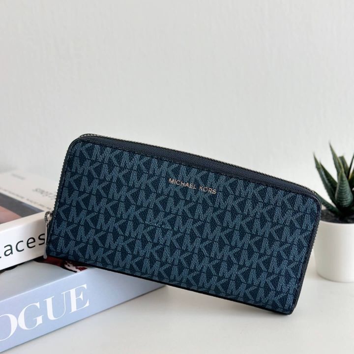 JuzBeauty_JuzBeautyMalaysia_JuzPretty_Authentic_Kbeauty_Malaysia_Skin_Care_Cosmetics_Jbeauty_Health_Care_korean_streetwear_US_Luxury_MICHAEL KORS 36U9MCRE3B Cooper Logo Zip-Around Wallet In Blue 男款长钱包