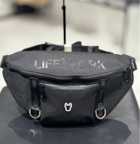 JuzBeauty-JuzBeautyMalaysia-JuzPretty-Authentic-Kbeauty-Malaysia-Skin-Care-Cosmetics-Jbeauty-Health-Care-korean-streetwear-LIFEWORK LW255BG201 Radog D-Ring Waist Bag 胸包 腰包12