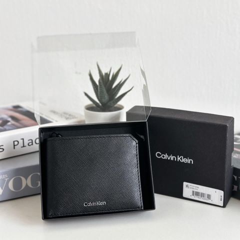 JuzBeauty_JuzBeautyMalaysia_JuzPretty_Authentic_Kbeauty_Malaysia_Skin_Care_Cosmetics_Jbeauty_Health_Care_korean_streetwear_US_Luxury_CALVIN KLEIN RTCO19760 Wallet Boxed In Black 钱包2