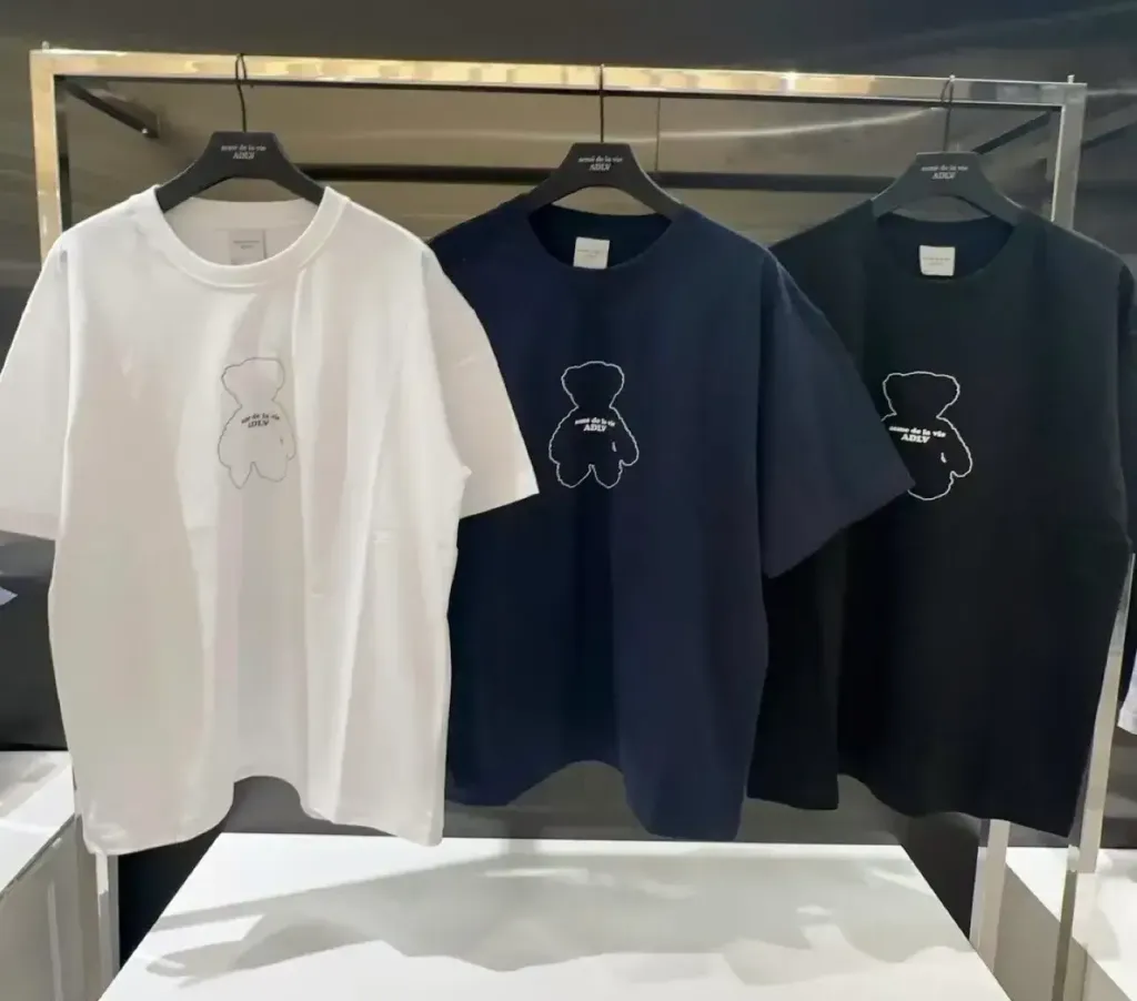 JuzBeauty-JuzBeautyMalaysia-JuzPretty-Authentic-Kbeauty-Malaysia-Skin-Care-Cosmetics-Jbeauty-Health-Care-korean-streetwear-ADLV x Hoshi Bear Doll Line Archive Short Sleeve T-shirt 上衣11