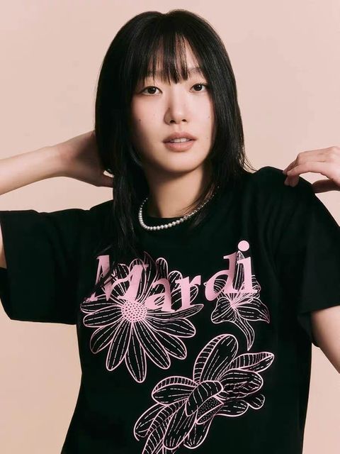 JuzBeauty-JuzBeautyMalaysia-JuzPretty-Authentic-Kbeauty-Malaysia-Skin-Care-Cosmetics-Jbeauty-Health-Care-korean-streetwear-MARDI MERCREDI Triple Flower Tshirt Tee 上衣9