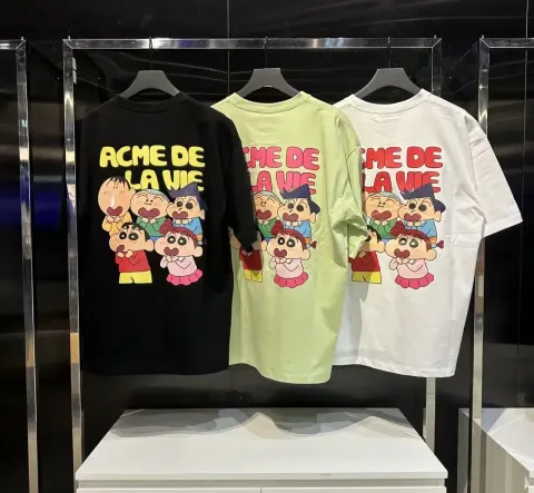 JuzBeauty-JuzBeautyMalaysia-JuzPretty-Authentic-Kbeauty-Malaysia-Skin-Care-Cosmetics-Jbeauty-Health-Care-korean-streetwear-ADLV x Shinchan And Friends Short Sleeve T-shirt 上衣1