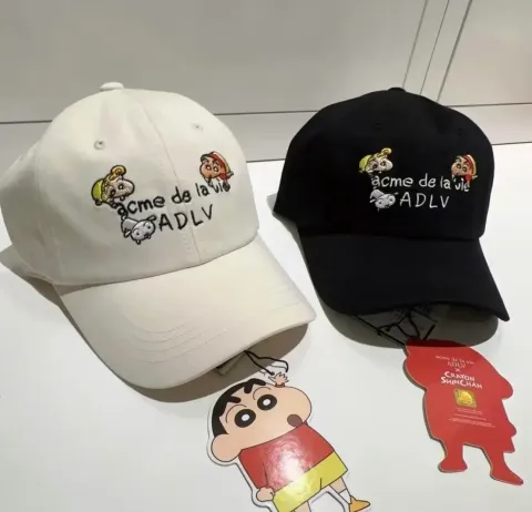 JuzBeauty-JuzBeautyMalaysia-JuzPretty-Authentic-Kbeauty-Malaysia-Skin-Care-Cosmetics-Jbeauty-Health-Care-korean-streetwear-ADLV x Shinchan Basic Logo Ball Cap 帽子4