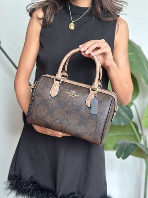 JuzBeauty_JuzBeautyMalaysia_JuzPretty_Authentic_Kbeauty_Malaysia_Skin_Care_Cosmetics_Jbeauty_Health_Care_korean_streetwear_US_Luxury_COACH CY679 Rowan Satchel Bag In Blocked Signature Canvas In Walnut-Tan 枕头包5