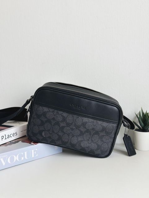 JuzBeauty_JuzBeautyMalaysia_JuzPretty_Authentic_Kbeauty_Malaysia_Skin_Care_Cosmetics_Jbeauty_Health_Care_korean_streetwear_US_Luxury_COACH CV921 Graham Crossbody Bag In Signature Canvas Charcoal Black 斜挎包1