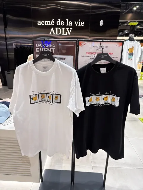 JuzBeauty-JuzBeautyMalaysia-JuzPretty-Authentic-Kbeauty-Malaysia-Skin-Care-Cosmetics-Jbeauty-Health-Care-korean-streetwear-ADLV x Chill Guy Photo 4 Cut Short Sleeve T-shirt Tee 上衣2