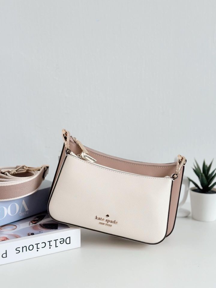 、JuzBeauty_JuzBeautyMalaysia_JuzPretty_Authentic_Kbeauty_Malaysia_Skin_Care_Cosmetics_Jbeauty_Health_Care_korean_streetwear_US_Luxury_KATE SPADE KH759 Duet Colorblock Saffiano Leather Small Crossbody 斜挎包3