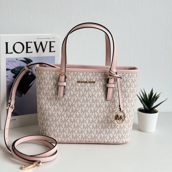 JuzBeauty_JuzBeautyMalaysia_JuzPretty_Authentic_Kbeauty_Malaysia_Skin_Care_Cosmetics_Jbeauty_Health_Care_korean_streetwear_US_Luxury_MICHAEL KORS 35T9GTVT0B Jet Set Travel Extra-Small Logo Top-Zip Tote Bag In Powder Blush 托特包1
