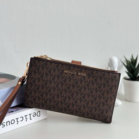 JuzBeauty_JuzBeautyMalaysia_JuzPretty_Authentic_Kbeauty_Malaysia_Skin_Care_Cosmetics_Jbeauty_Health_Care_korean_streetwear_US_Luxury_MICHAEL KORS 35F8GTVW0B Jet Set Travel Large Double Zip Wristlet In Brown Acorn 女款手拿包2