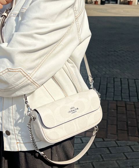 JuzBeauty_JuzBeautyMalaysia_JuzPretty_Authentic_Kbeauty_Malaysia_Skin_Care_Cosmetics_Jbeauty_Health_Care_korean_streetwear_US_Luxury_COACH CAN70 Hailey Flap Bag In Signature Canvas In White:Chalk 法棍包8