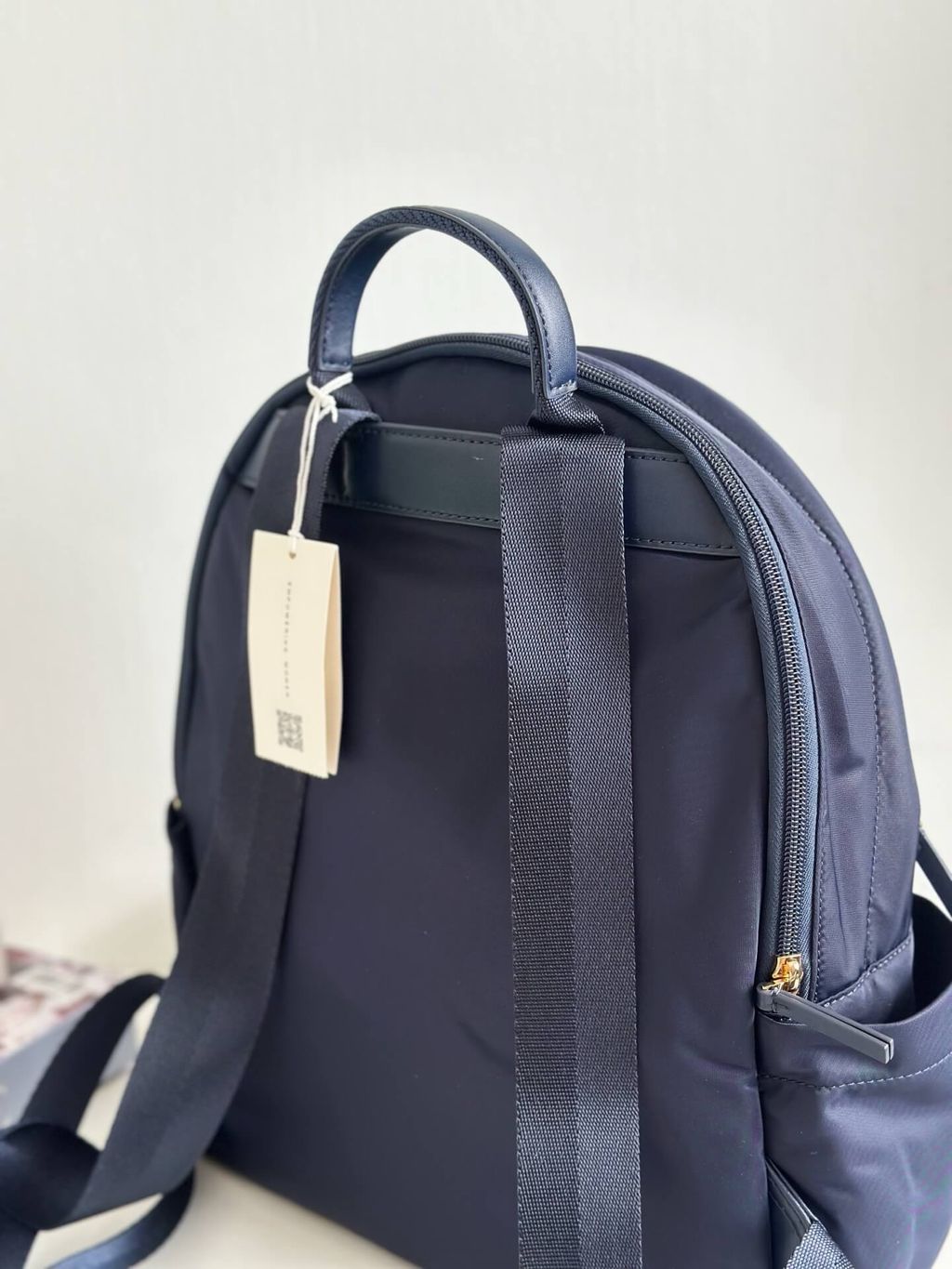 JuzBeauty_JuzBeautyMalaysia_JuzPretty_Authentic_Kbeauty_Malaysia_Skin_Care_Cosmetics_Jbeauty_Health_Care_korean_streetwear_US_Luxury_TORY BURCH 88368 Ella Nylon Backpack Bag In Navy 背包1