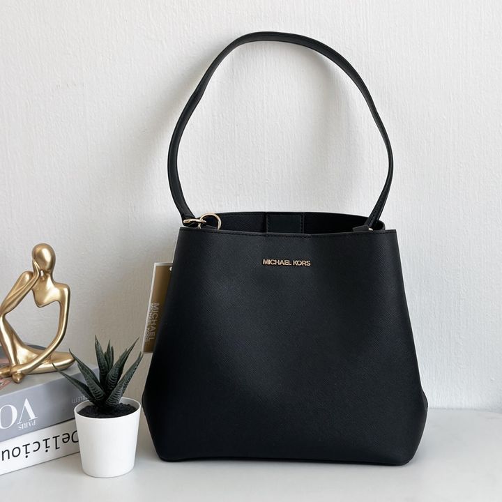 JuzBeauty_JuzBeautyMalaysia_JuzPretty_Authentic_Kbeauty_Malaysia_Skin_Care_Cosmetics_Jbeauty_Health_Care_korean_streetwear_US_Luxury_MICHAEL KORS 35S4G3FS2I Pratt Medium Shoulder Bag In Black 水桶包1