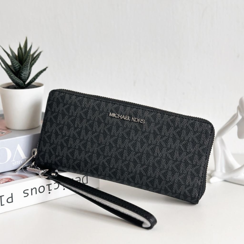 JuzBeauty_JuzBeautyMalaysia_JuzPretty_Authentic_Kbeauty_Malaysia_Skin_Care_Cosmetics_Jbeauty_Health_Care_korean_streetwear_US_Luxury_MICHAEL KORS 35H8STVT3B Jet Set Travel Large Signature Logo Continental Wallet 女款长钱包1