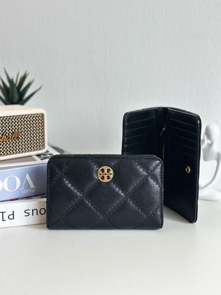 JuzBeauty_JuzBeautyMalaysia_JuzPretty_Authentic_Kbeauty_Malaysia_Skin_Care_Cosmetics_Jbeauty_Health_Care_korean_streetwear_US_Luxury_TORY BURCH 150077 Willa Leather Medium Wallet In Black 女款錢包4