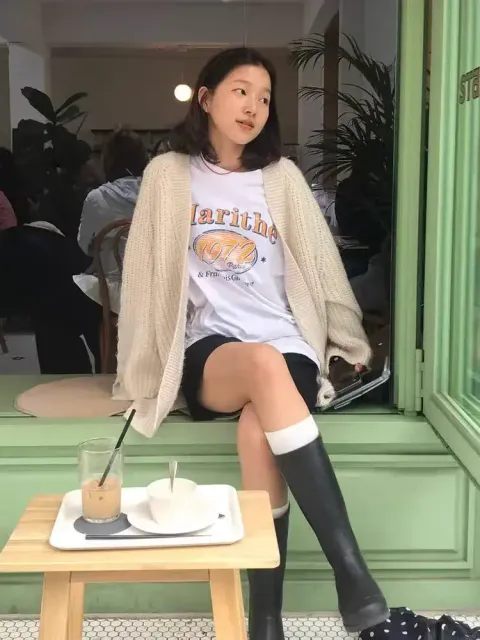 JuzBeauty-JuzBeautyMalaysia-JuzPretty-Authentic-Kbeauty-Malaysia-Skin-Care-Cosmetics-Jbeauty-Health-Care-korean-streetwear-MARITHE Tee 上衣4