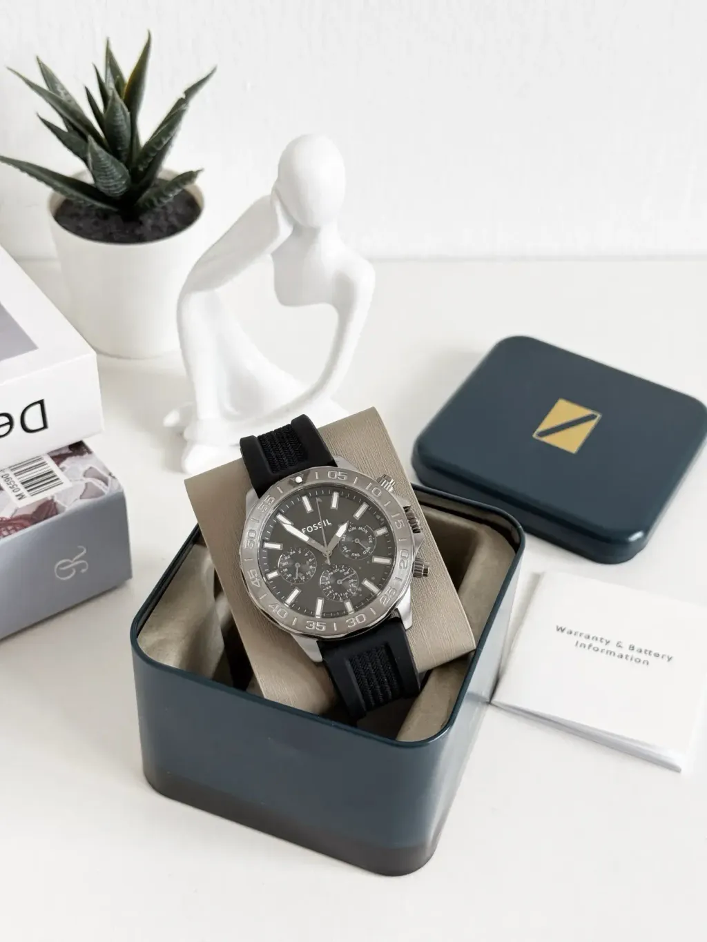 JuzBeauty_JuzBeautyMalaysia_JuzPretty_Authentic_Kbeauty_Malaysia_Skin_Care_Cosmetics_Jbeauty_Health_Care_korean_streetwear_US_Luxury_FOSSIL BQ2711 Bannon Multifunction Black Silicone Watch 男款手表4