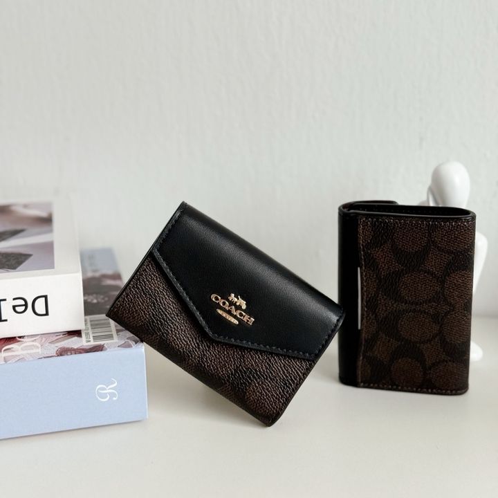JuzBeauty_JuzBeautyMalaysia_JuzPretty_Authentic_Kbeauty_Malaysia_Skin_Care_Cosmetics_Jbeauty_Health_Care_korean_streetwear_US_Luxury_COACH CZ272 Flap Card Case In Signature Canvas in Walnut:Black 女款卡包1