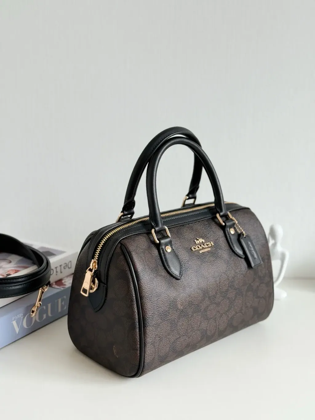 JuzBeauty_JuzBeautyMalaysia_JuzPretty_Authentic_Kbeauty_Malaysia_Skin_Care_Cosmetics_Jbeauty_Health_Care_korean_streetwear_US_Luxury_COACH CV961 Rowan Satchel Bag Signature Canvas In Walnut:Black 枕头包7