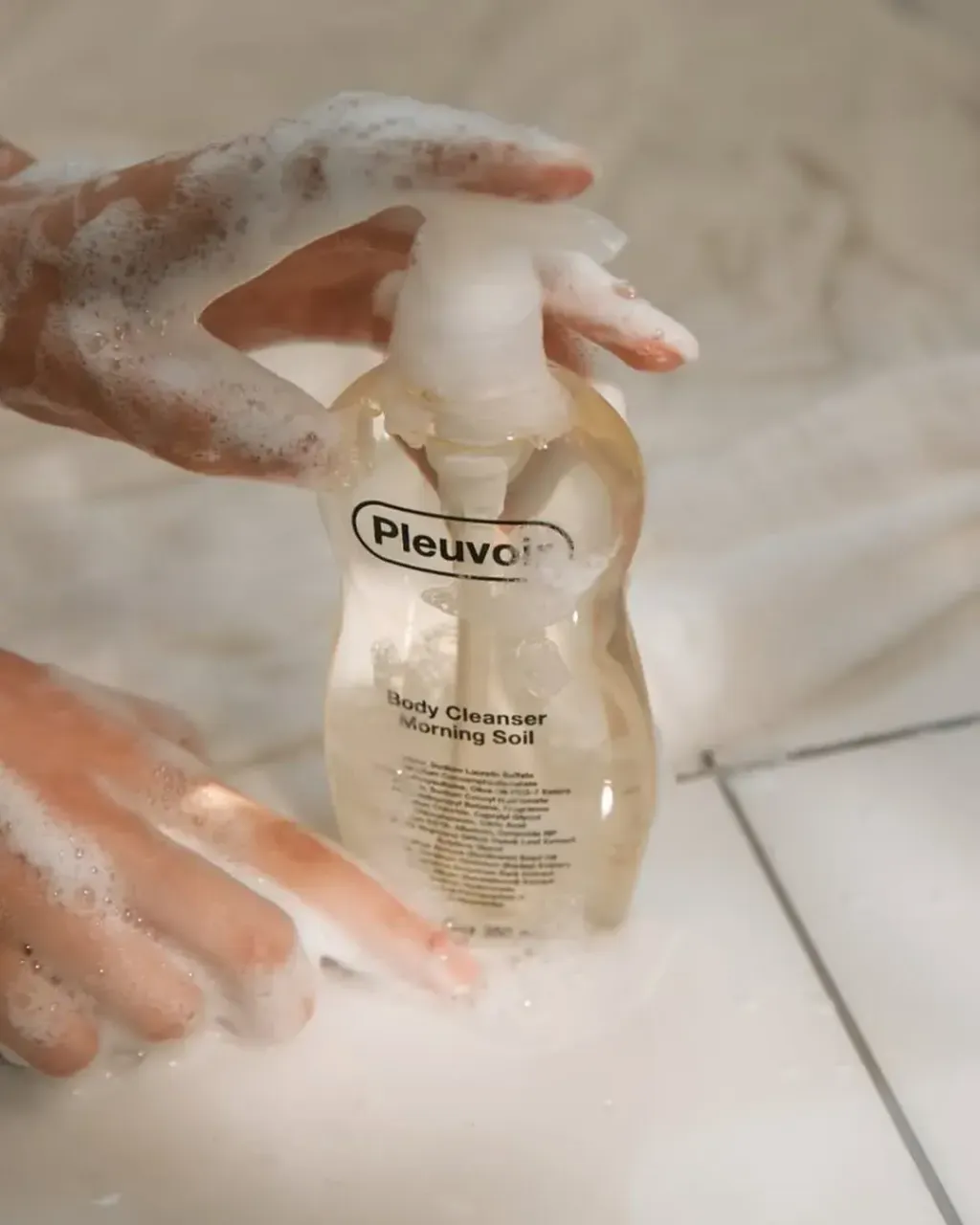 JuzBeauty-JuzBeautyMalaysia-JuzPretty-Authentic-Kbeauty-Malaysia-Skin-Care-Cosmetics-Jbeauty-Health-Care-korean-streetwear-Pleuvoir Body Cleanser 香氛沐浴露5